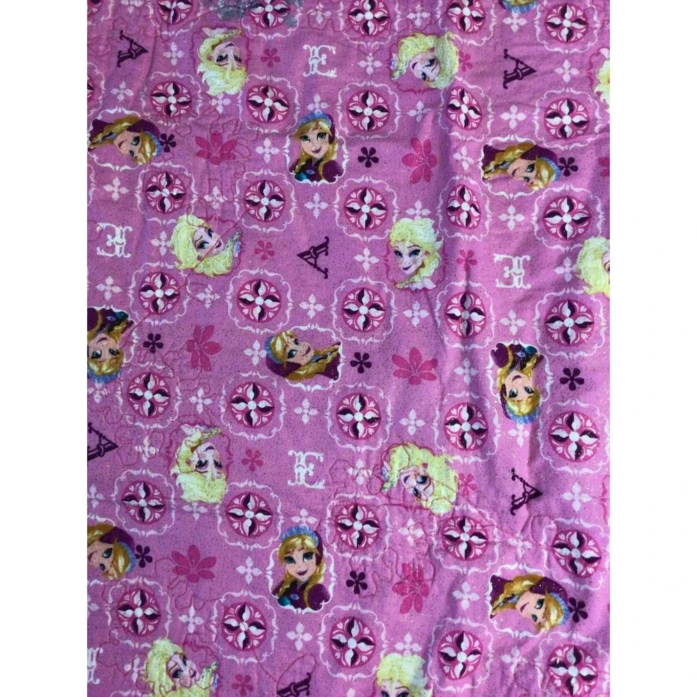 Disney‎ Frozen Anna Elsa Handmade Quilt Crib Blanket, Used. 36